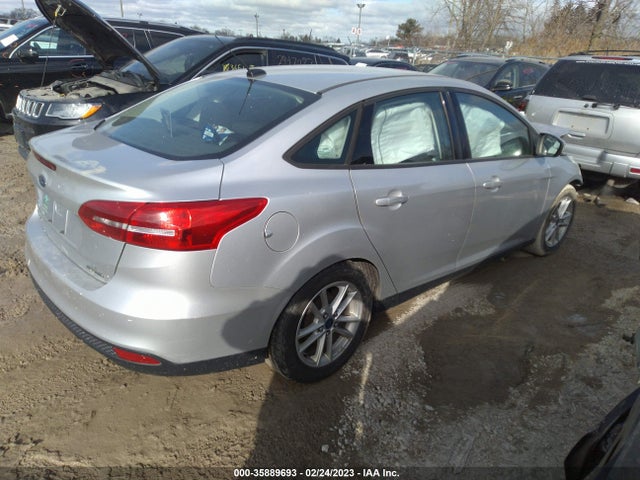 2016 FORD FOCUS SE VIN: 1FADP3F26GL274521