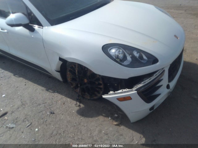 2017 PORSCHE MACAN WP1AB2A55HLB14895 Photo 5