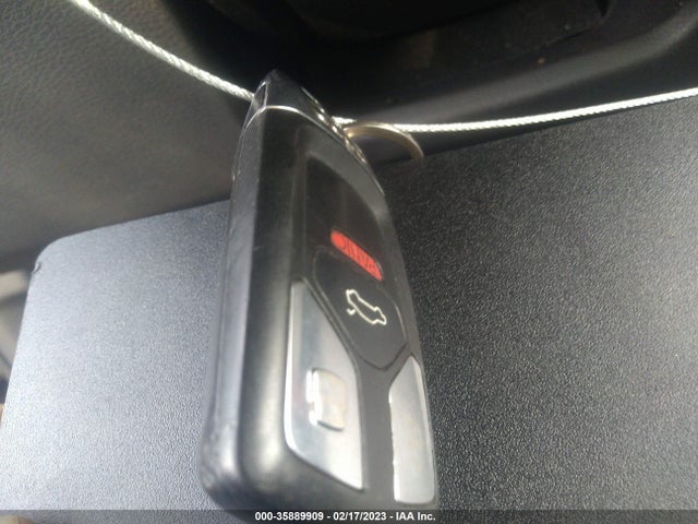 WA1AHAF78HD038274 Audi Q7 PREMIUM