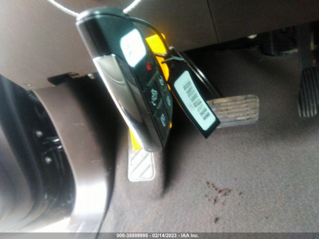 3GTUUDED9NG668827 GMC Sierra 1500 Slt