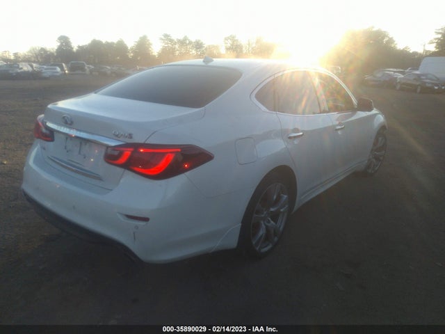 2017 Infiniti Q70, VIN: JN1BY1AR8HM770801