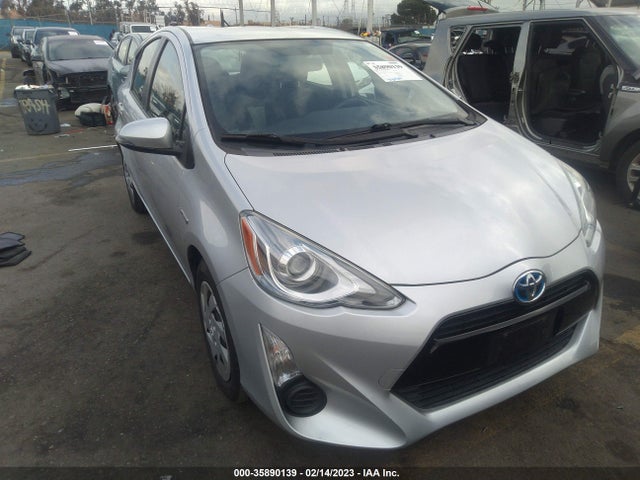 2015 Toyota Prius, VIN: JTDKDTB34F1102944
