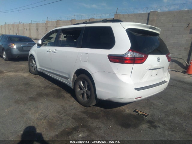 Toyota SIENNA LE 2017 5TDKZ3DC4HS840358 Image 4