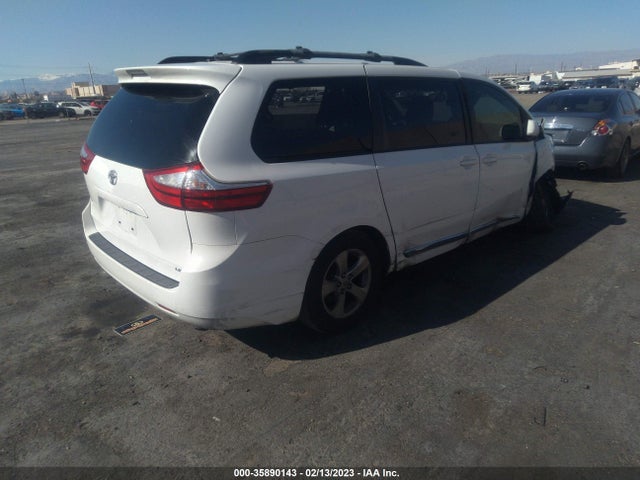 Toyota SIENNA LE 2017 5TDKZ3DC4HS840358 Image 5