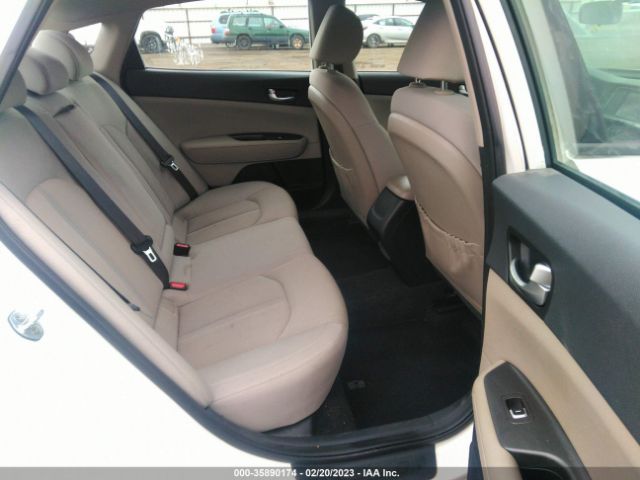 KNAGT4LCXH5005821 KIA Optima Hybrid Base