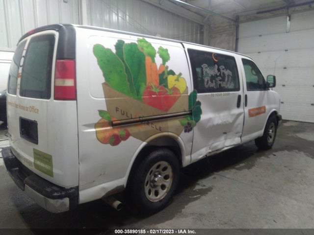 Chevrolet EXPRESS CARGO VAN 2011 1GCSHAF45B1126143 Image 5