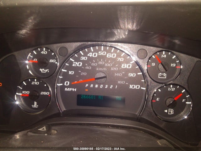 Chevrolet EXPRESS CARGO VAN 2011 1GCSHAF45B1126143 Image 8