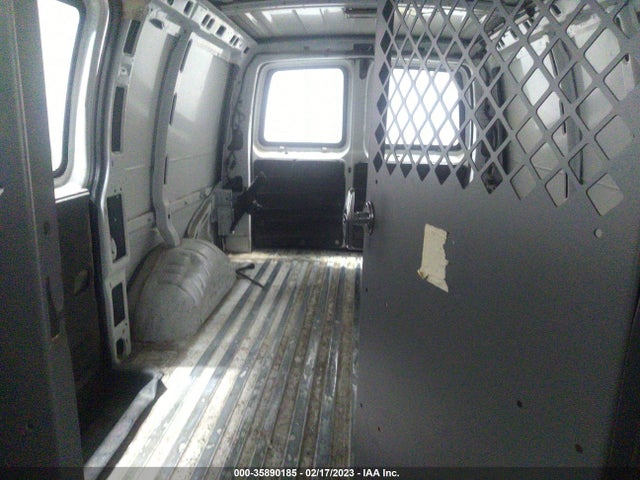 Chevrolet EXPRESS CARGO VAN 2011 1GCSHAF45B1126143 Image 9