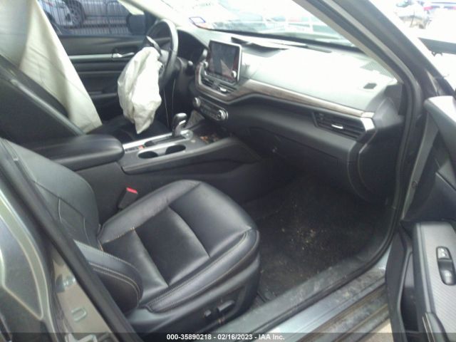 1N4BL4EV9KC199102 Nissan Altima 2.5 Sl