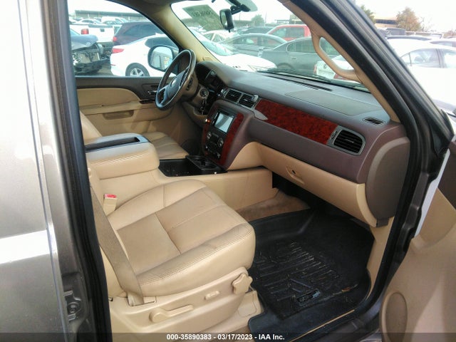 2013 CHEVROLET SUBURBAN LT VIN: 1GNSCJE05DR119444