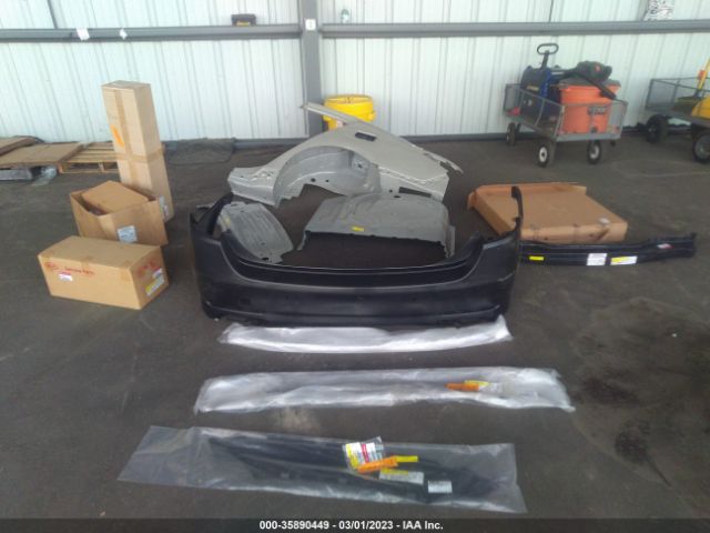 KNALW4D43H6034018 KIA K900 Luxury
