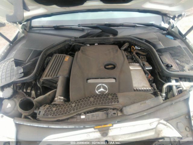 55SWF4JB8JU248126 Mercedes-Benz C-class C 300