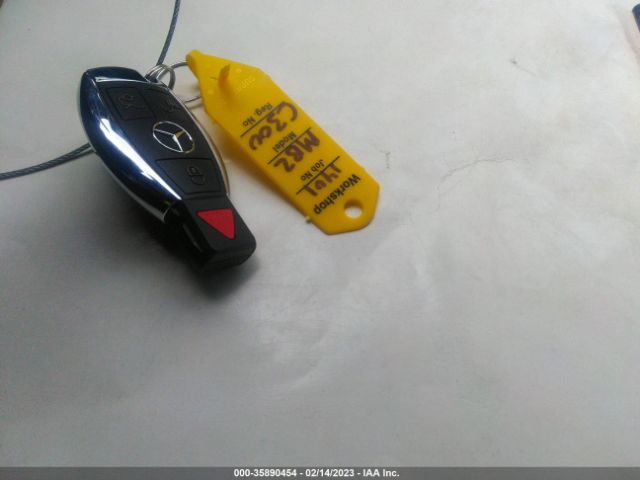 55SWF4JB8JU248126 Mercedes-Benz C-class C 300