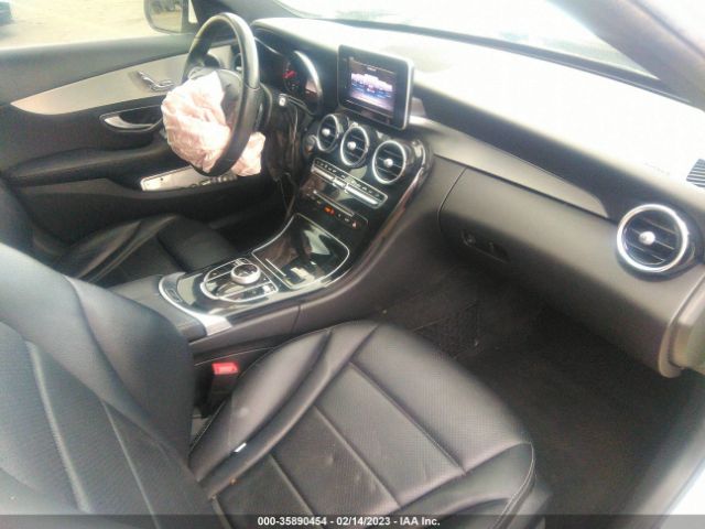 55SWF4JB8JU248126 Mercedes-Benz C-class C 300