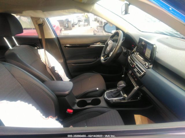 KNDEU2AA3P7394558 KIA SELTOS S