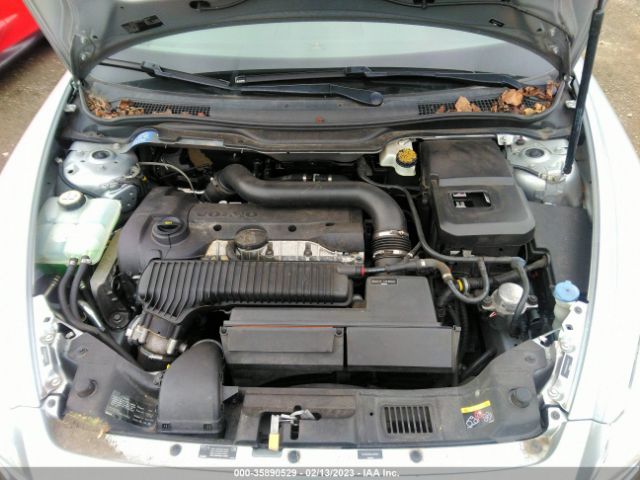 YV1672MC7BJ121072 Volvo C70