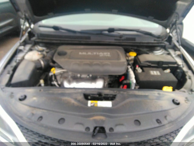 Chrysler 200 Limited 2015 1C3CCCAB0FN567685 Image 10