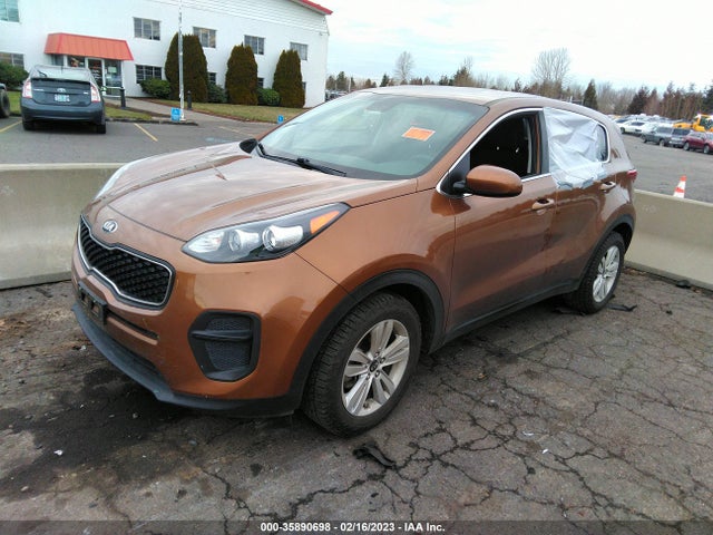 2018 KIA SPORTAGE LX VIN: KNDPM3AC5J7470708