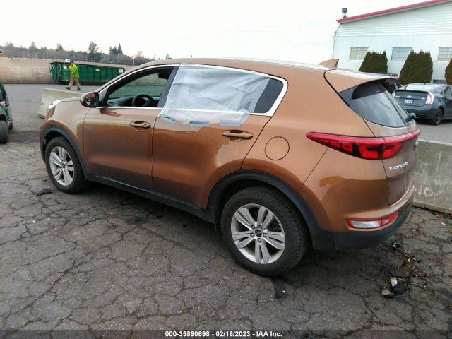 2018 KIA SPORTAGE LX VIN: KNDPM3AC5J7470708