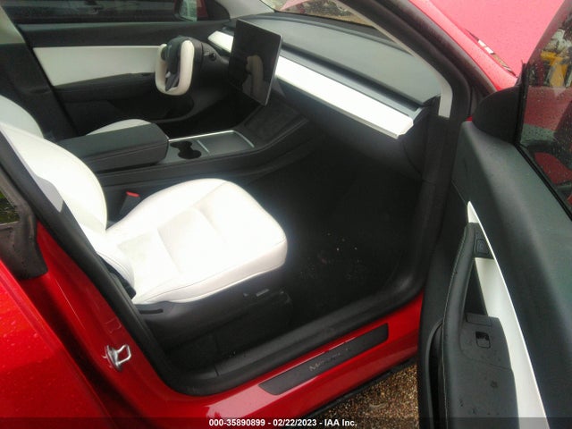 Tesla Model Y Performance 2022 7SAYGDEF6NF489213 Image 5