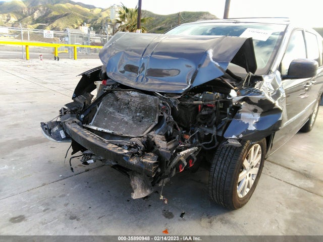 2C4RC1BG3FR716081 Chrysler Town & Country Touring