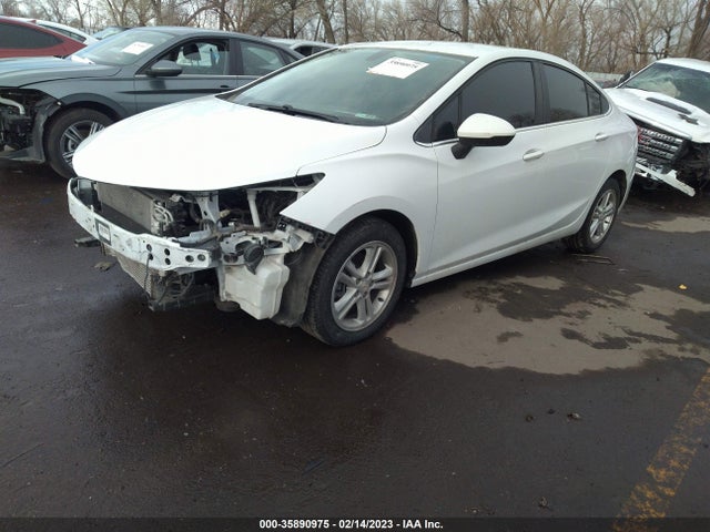 Chevrolet CRUZE LT 2017 1G1BE5SMXH7211015 Image 2
