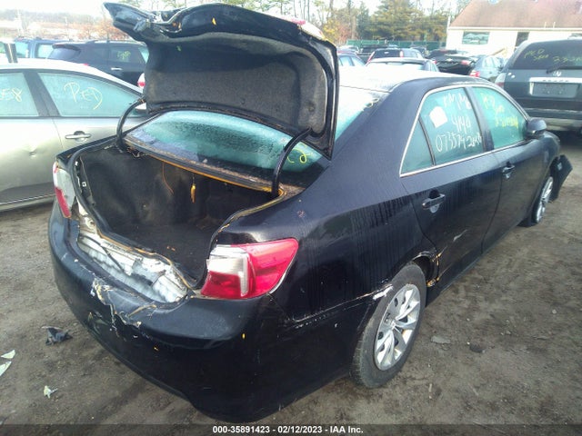 2014 TOYOTA CAMRY HYBRID VIN: 4T1BD1FK3EU137408