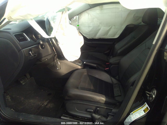 3VWL17AJ2EM414005 Volkswagen Jetta Sedan Sel