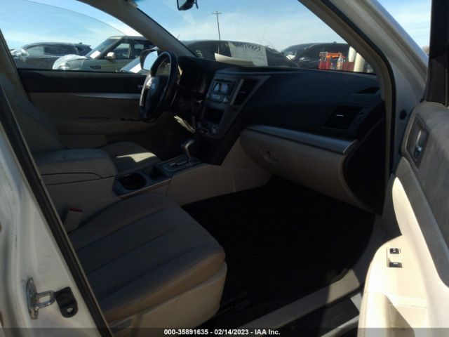4S4BRCAC5D3273766 Subaru Outback 2.5i