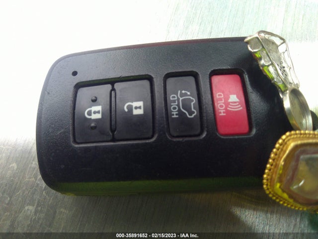 Toyota Rav4 Limited 2016 2T3YFREV0GW272497 Image 3