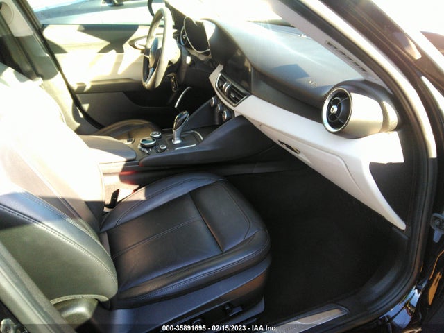 ZARFAEBN4J7566173 Alfa Romeo Giulia