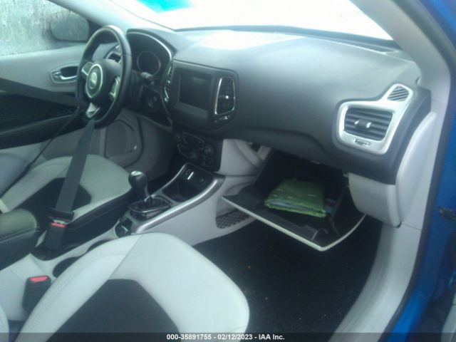 3C4NJCBB0KT749289 Jeep Compass Sun And Wheel Fwd