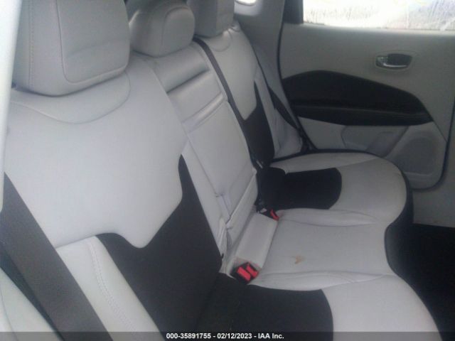 3C4NJCBB0KT749289 Jeep Compass Sun And Wheel Fwd