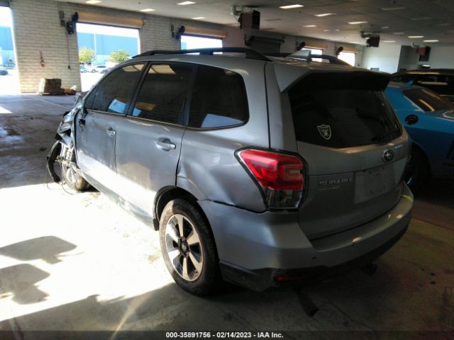 JF2SJAJC9JH412927 Subaru Forester Limited