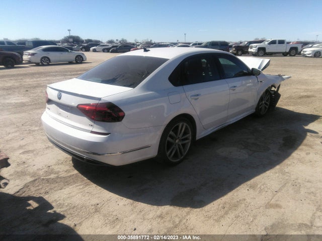 1VWAA7A3XJC004041 Volkswagen Passat 2.0t S/r-line