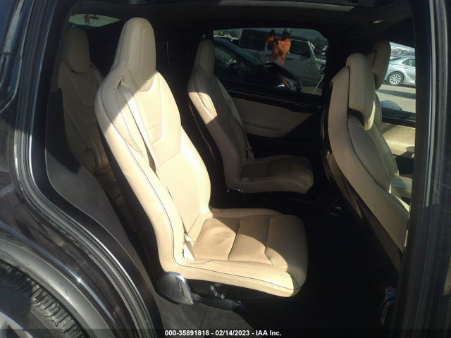 Tesla Model X 70d/90d/75d/60d/p100d 2016 5YJXCBE22GF004168 Image 9