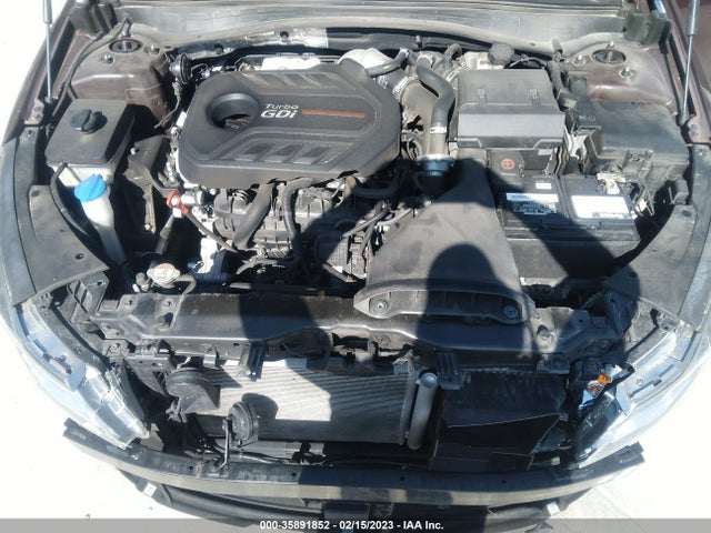 2018 Kia Optima, VIN: 5XXGV4L25JG195873