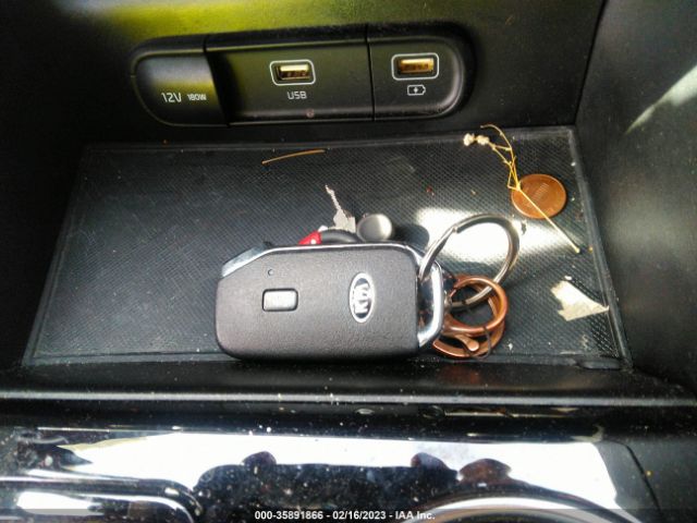 5XXG34J23MG032233 KIA K5 EX