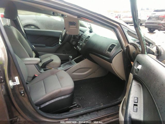 KNAFX4A66E5163081 KIA FORTE LX