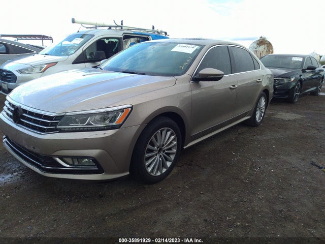 2016 Volkswagen Passat, VIN: 1VWBT7A39GC021582