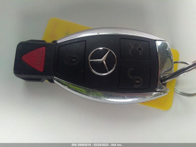 2011 MERCEDES-BENZ GLK-CLASS GLK 350 VIN: WDCGG8HB8BF558493