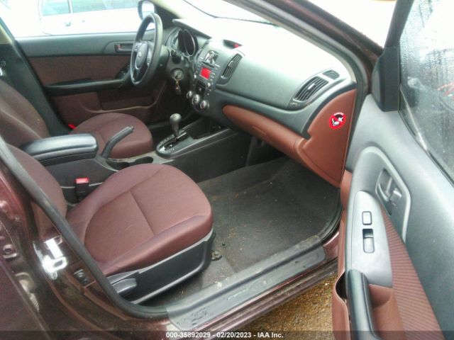 KNAFU4A2XA5216199 KIA FORTE EX