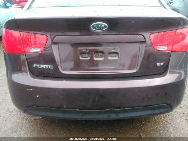 KNAFU4A2XA5216199 KIA FORTE EX