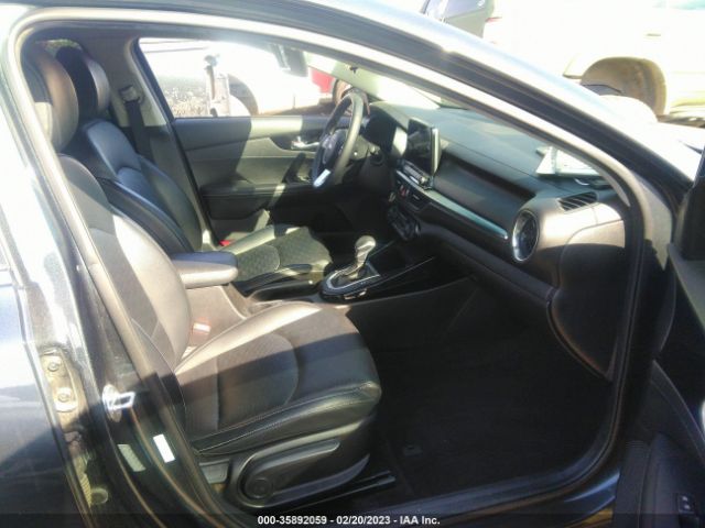 3KPF54AD4ME322898 KIA FORTE EX