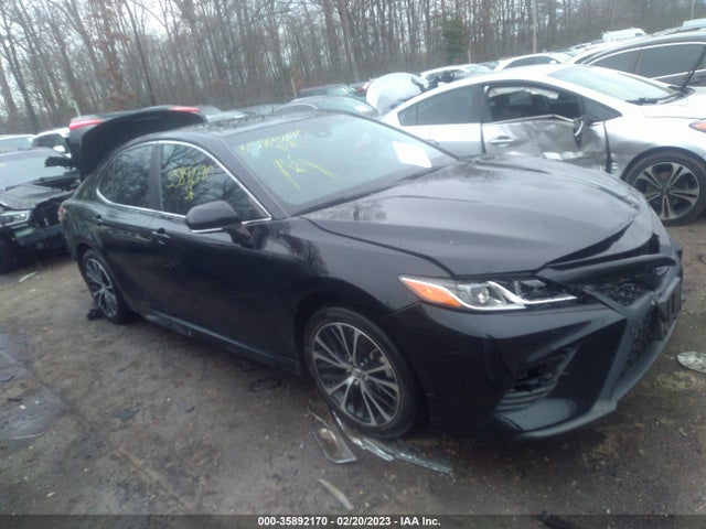 2018 Toyota Camry, VIN: 4T1B11HK5JU546994
