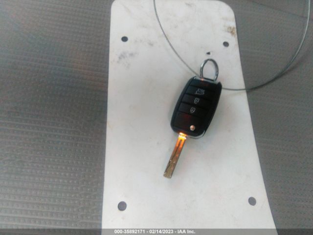 KNDMA5C1XK6508976 KIA Sedona L