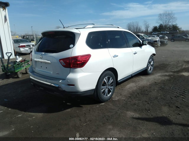 2018 Nissan Pathfinder, VIN: 5N1DR2MN8JC611009