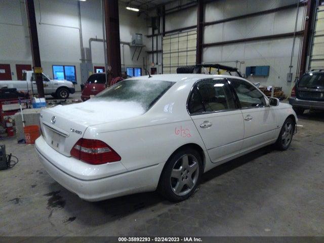 Lexus LS 430 2004 JTHBN36F340147067 Image 5