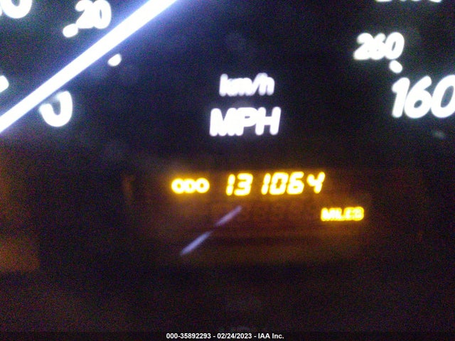 Lexus LS 430 2004 JTHBN36F340147067 Image 8