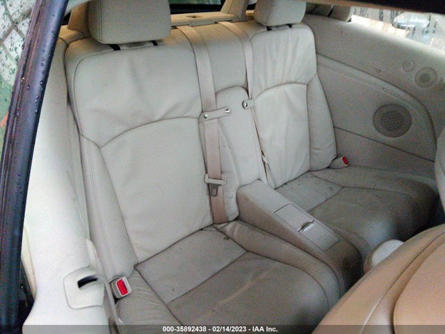 Lexus IS 250C 2010 JTHFF2C23A2507948 Image 8
